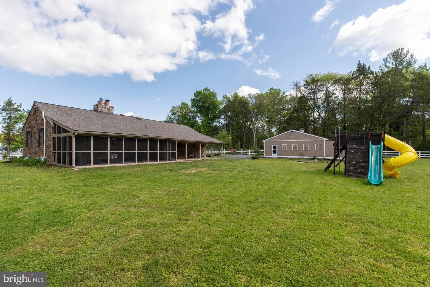 15027 Braddock Road photo 10