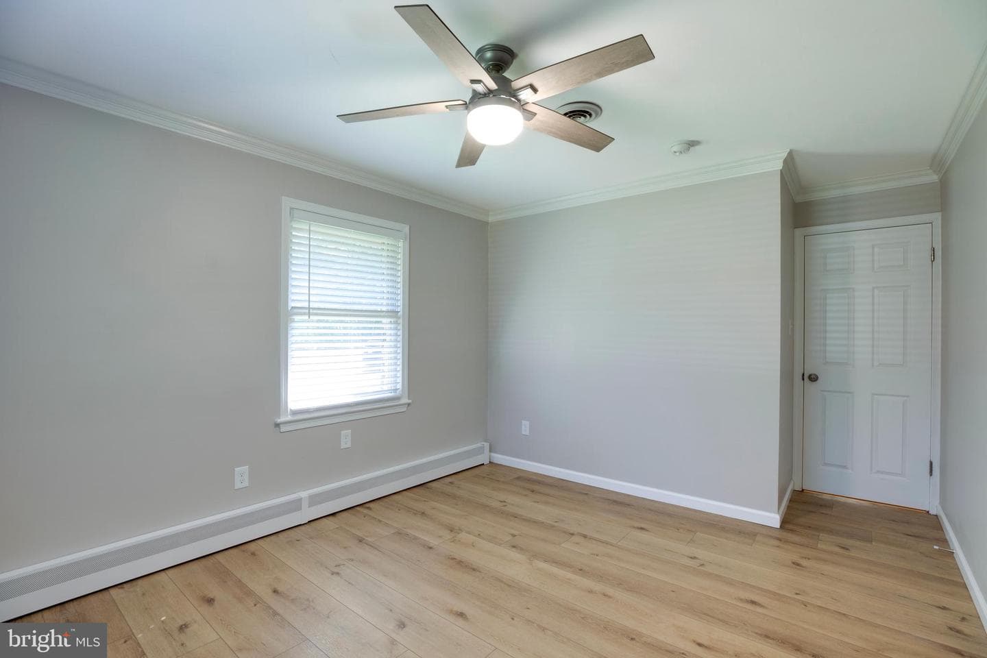 15027 Braddock Road photo 38