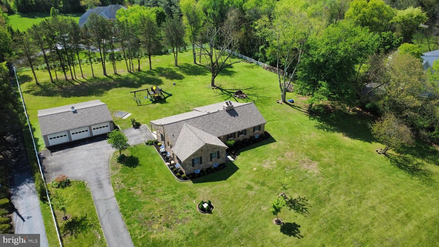 15027 Braddock Road photo 5