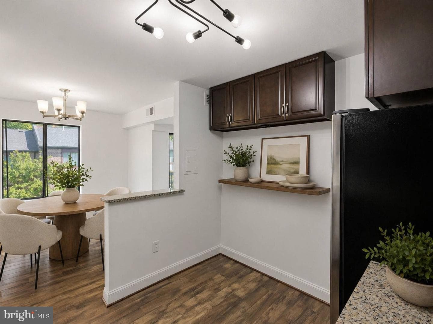 9730 Kingsbridge Drive #303 photo 14
