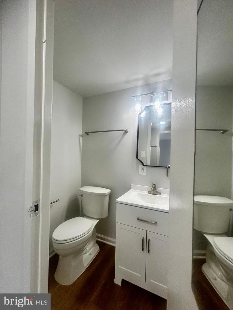 6001 Arlington Boulevard #423 photo 17