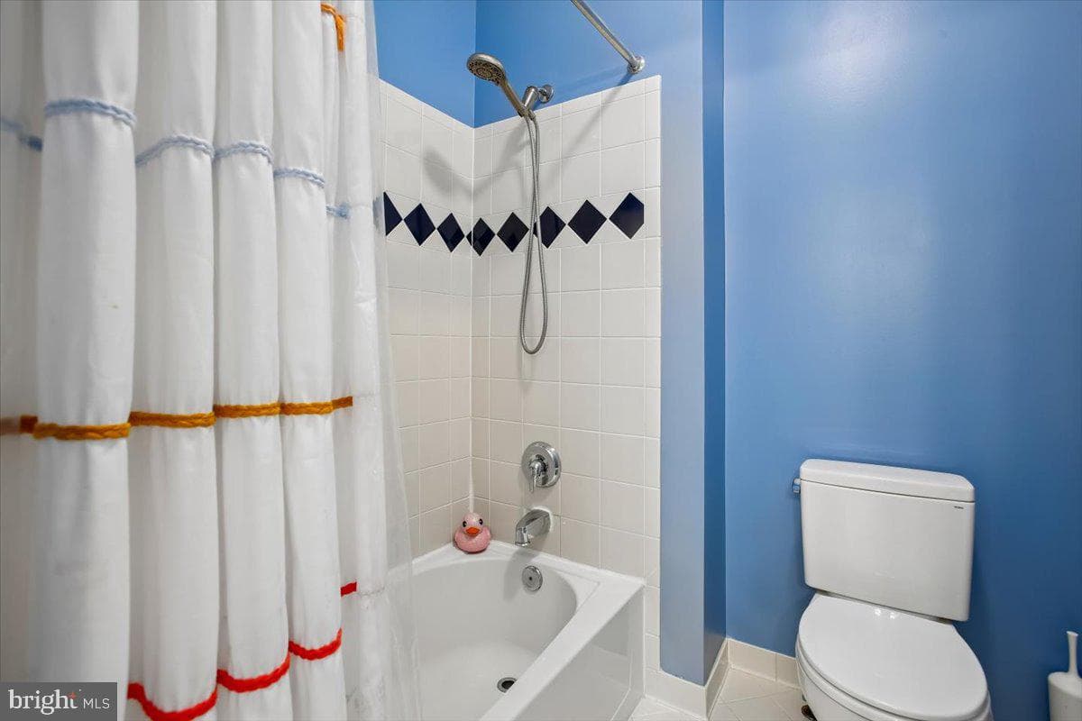 11133 Oakton Road photo 48