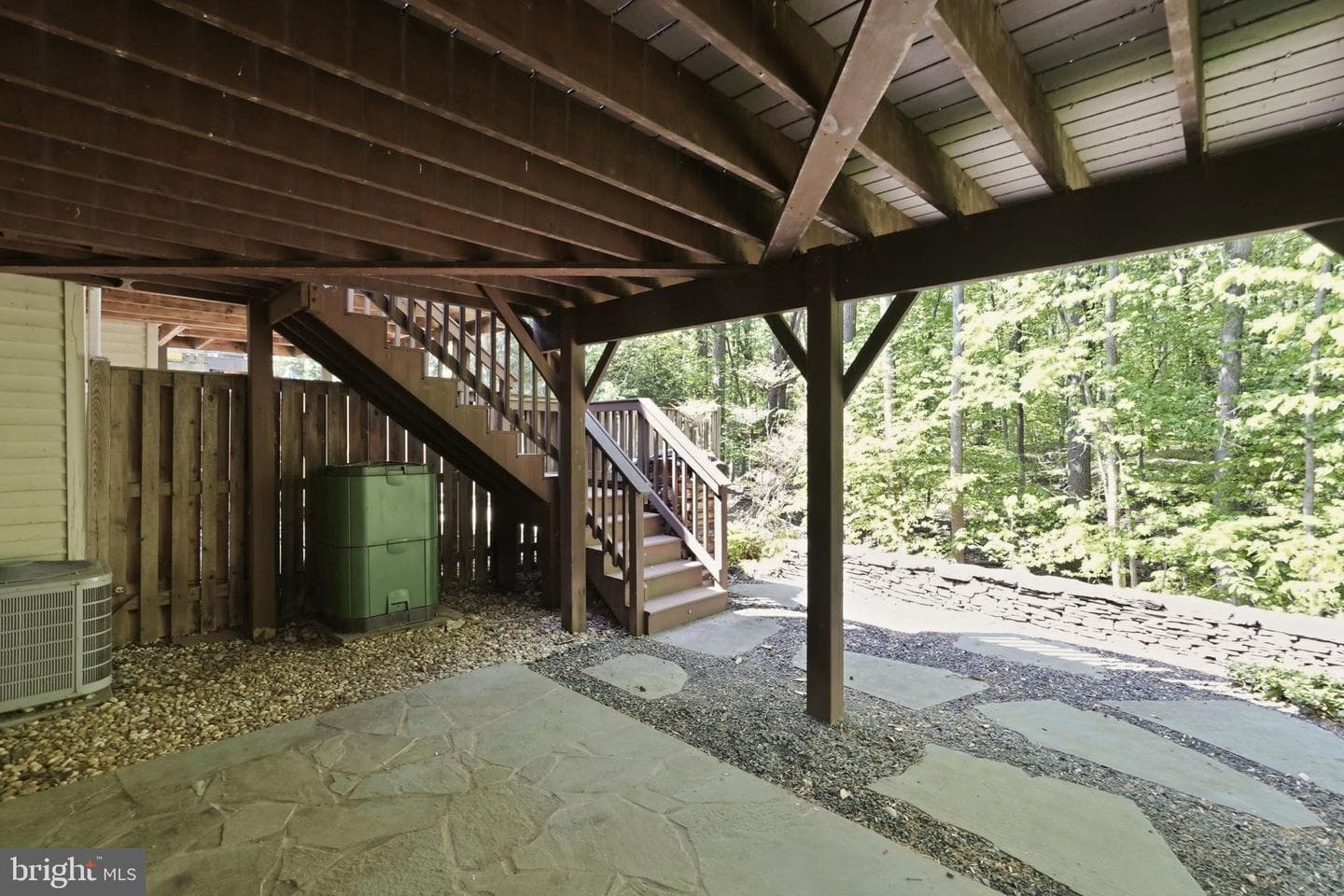 6086 Heatherwood Drive photo 37