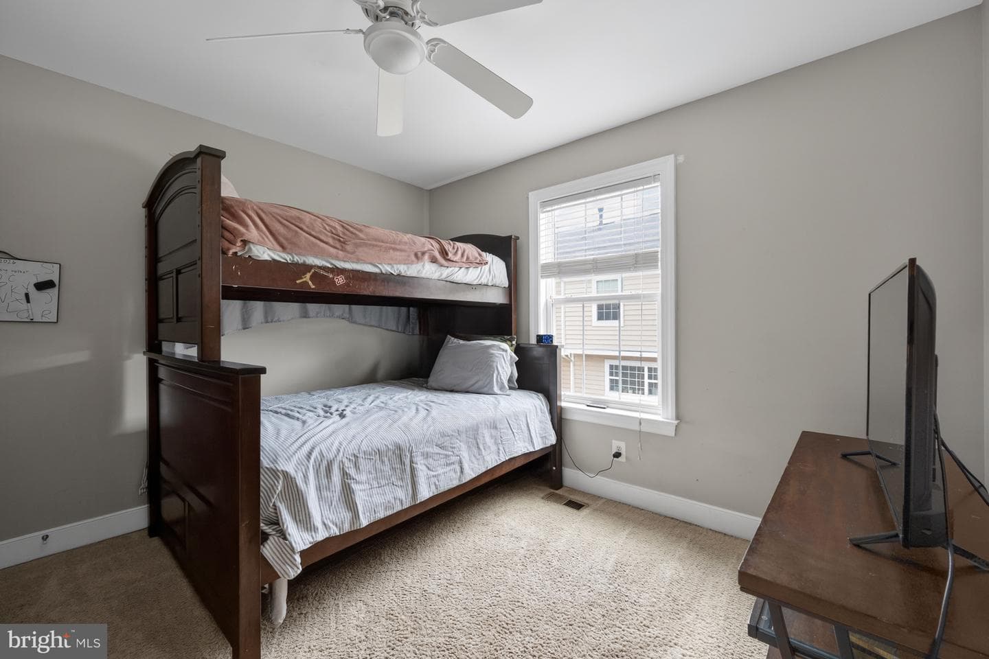 2037 Blunt Lane photo 38