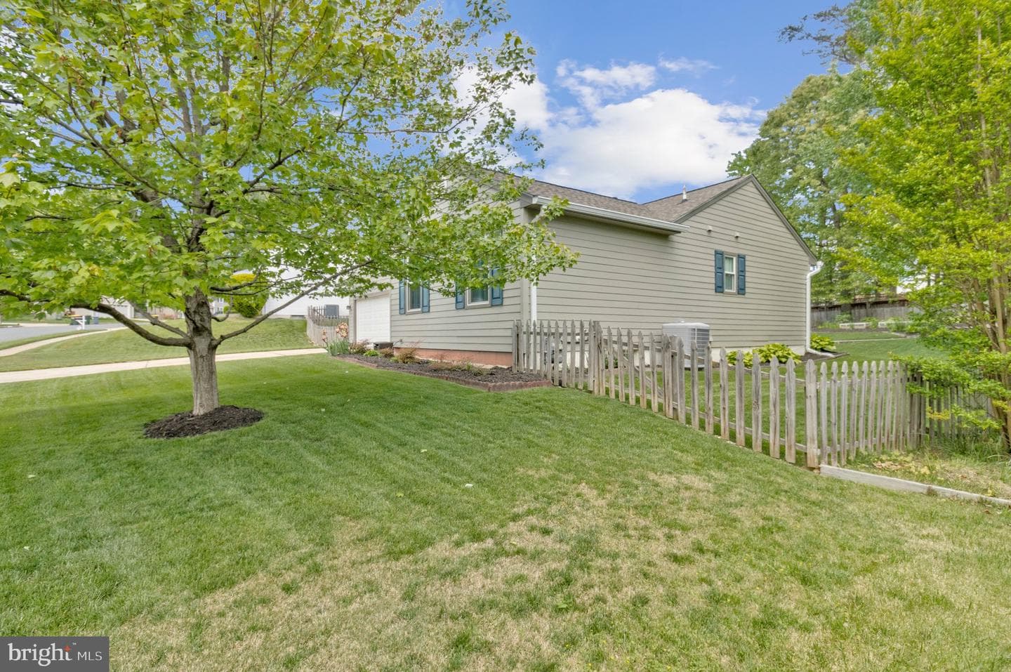 6615 Crayford Street photo 38