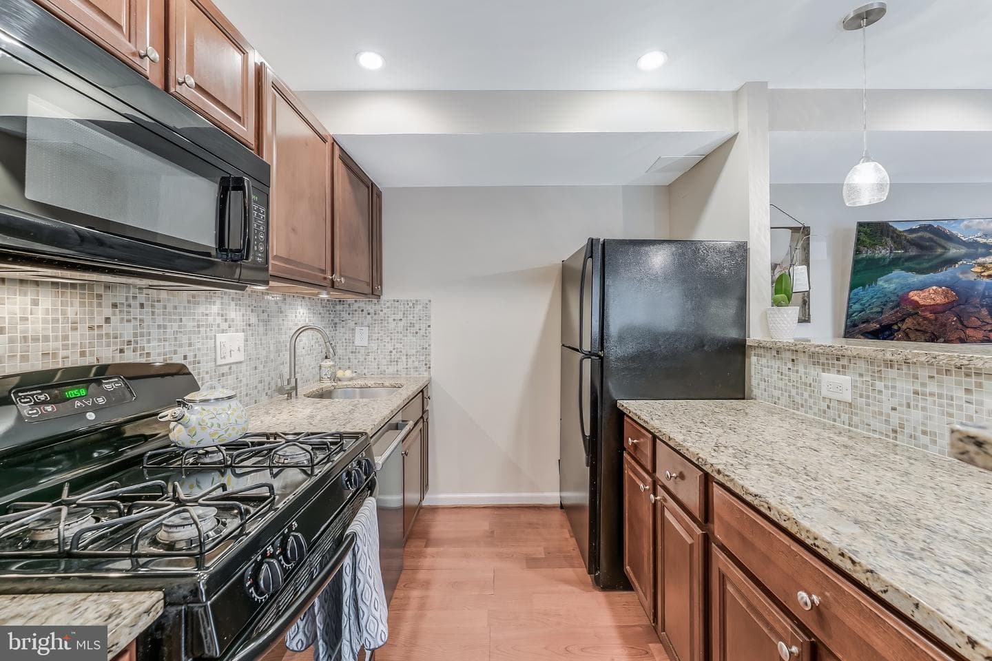 7604 Savannah Street #t1 photo 8