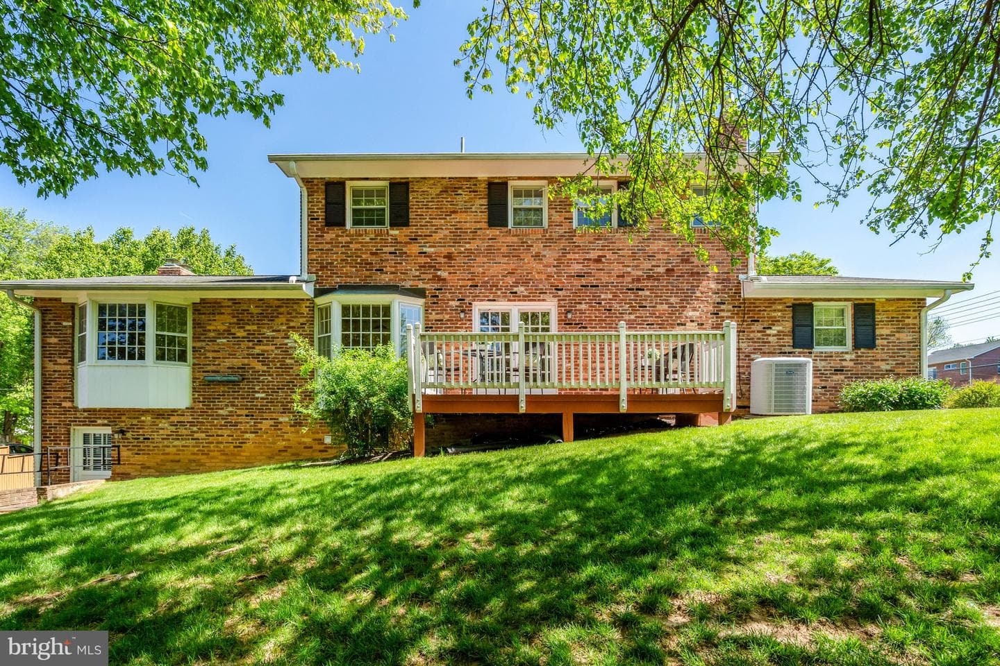 6413 Noble Drive photo 4