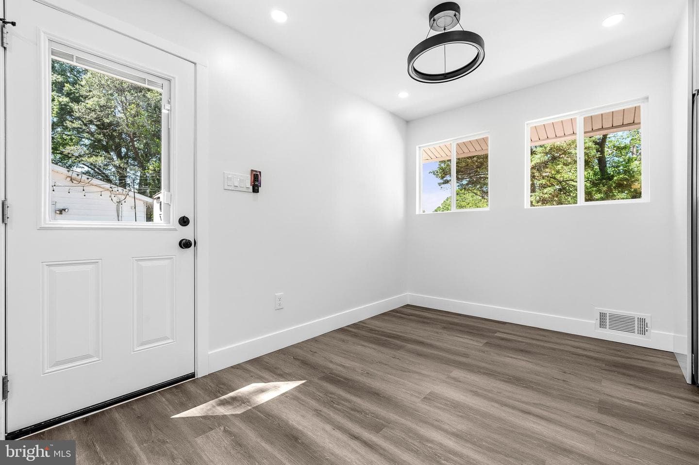4501 Apple Tree Drive photo 12