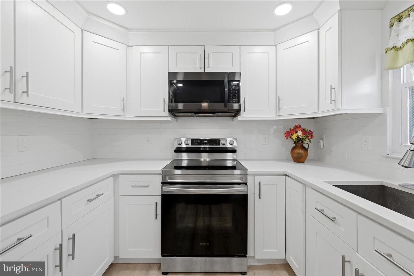 6987 Villa Del Rey Court photo 5