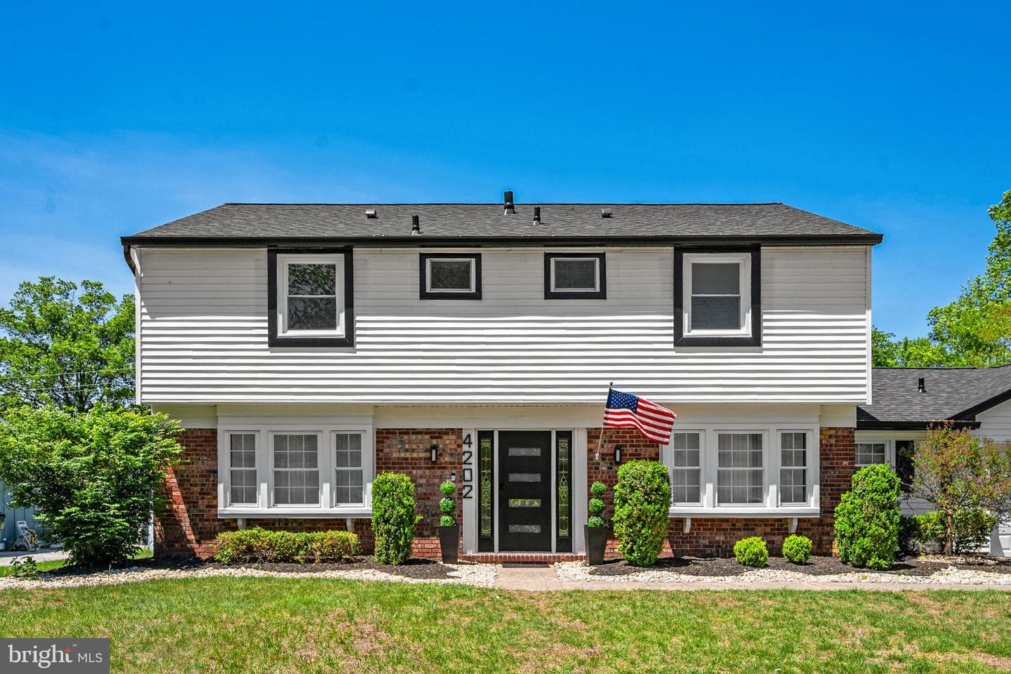 4202 Minstrell Lane photo 3