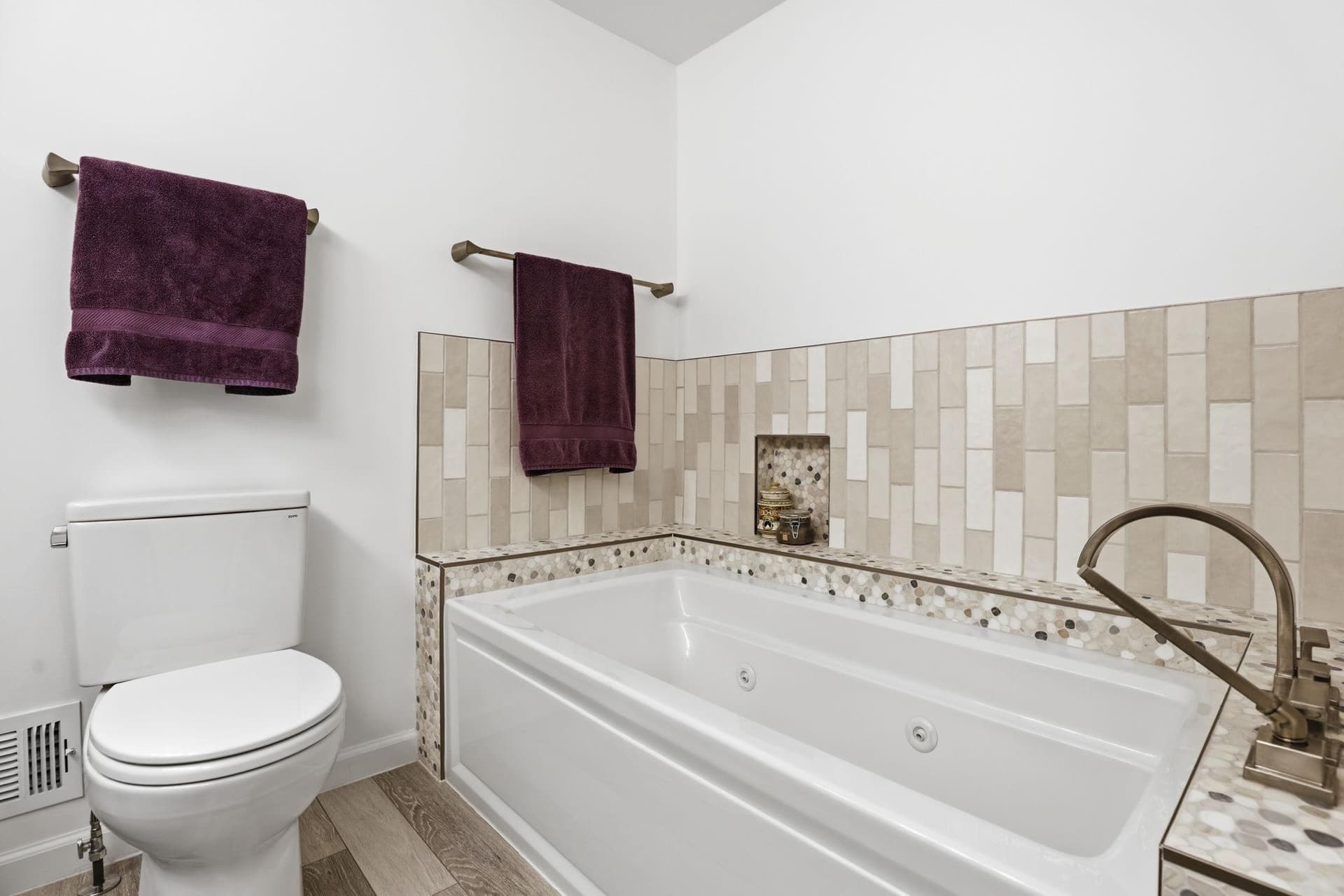 10126 Turnberry Place photo 18