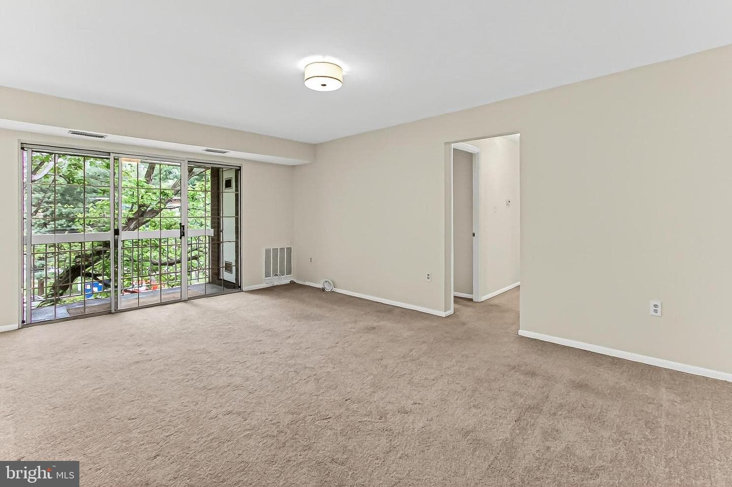 1948 Kennedy Drive #203 photo 14