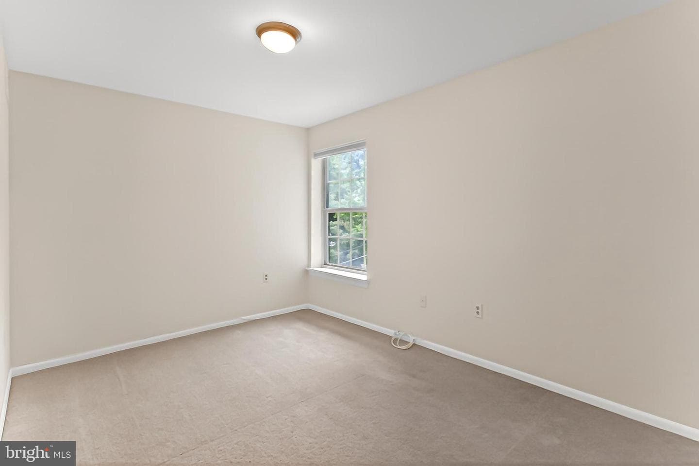 1948 Kennedy Drive #203 photo 22