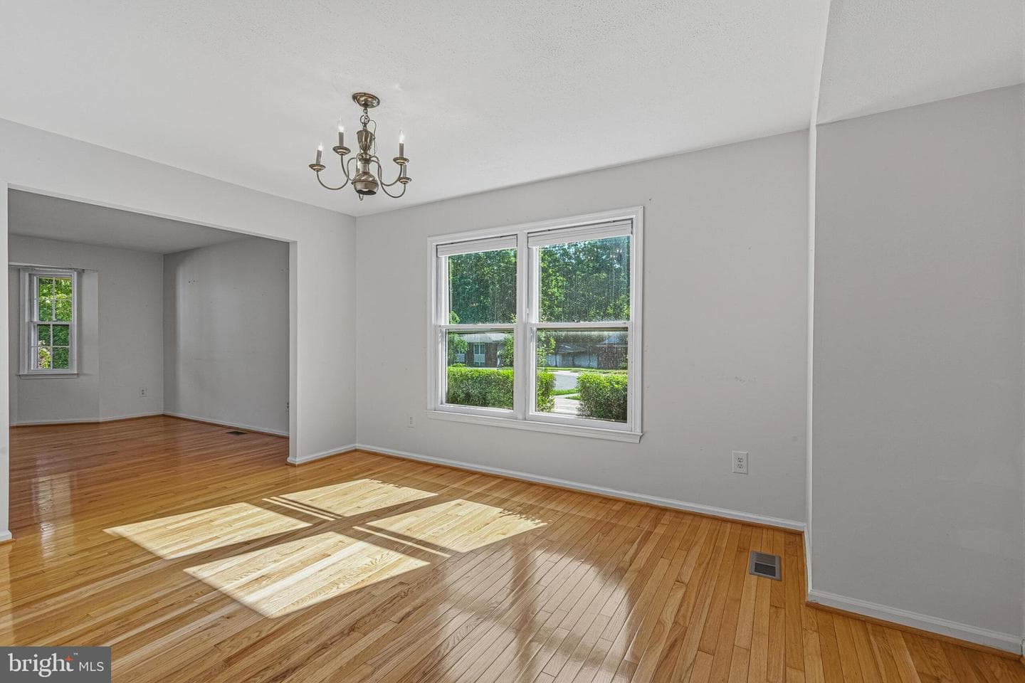 7207 Neaptide Lane photo 17