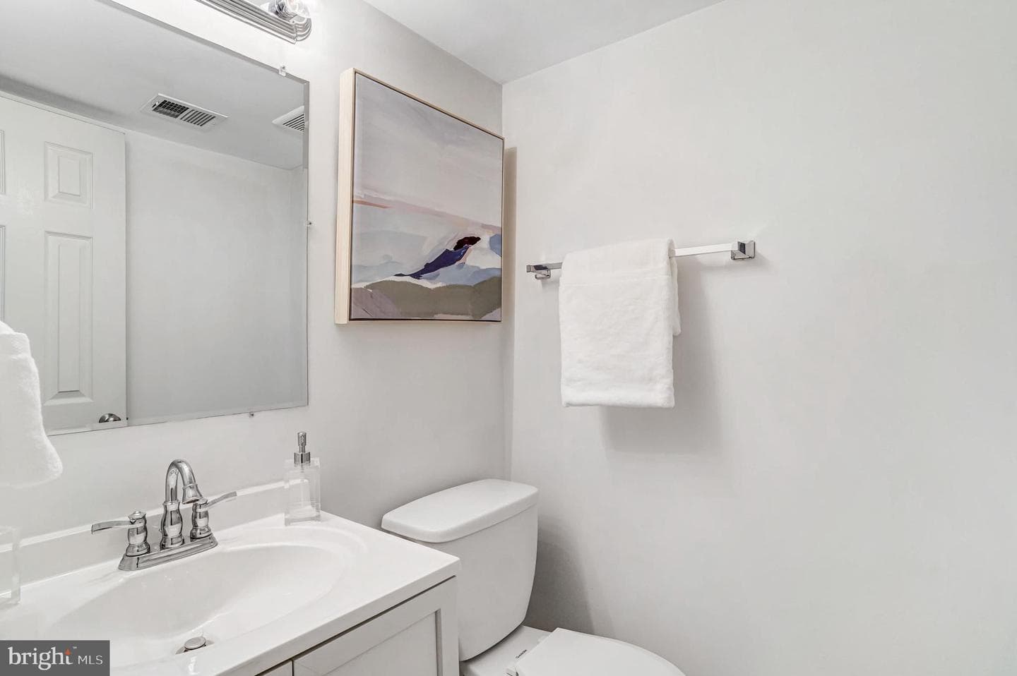4467 Holly Avenue photo 38