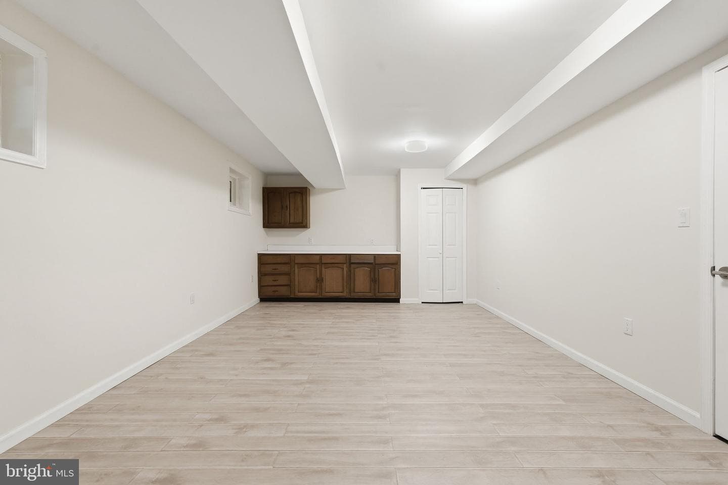 3425 Bedivere Court photo 32