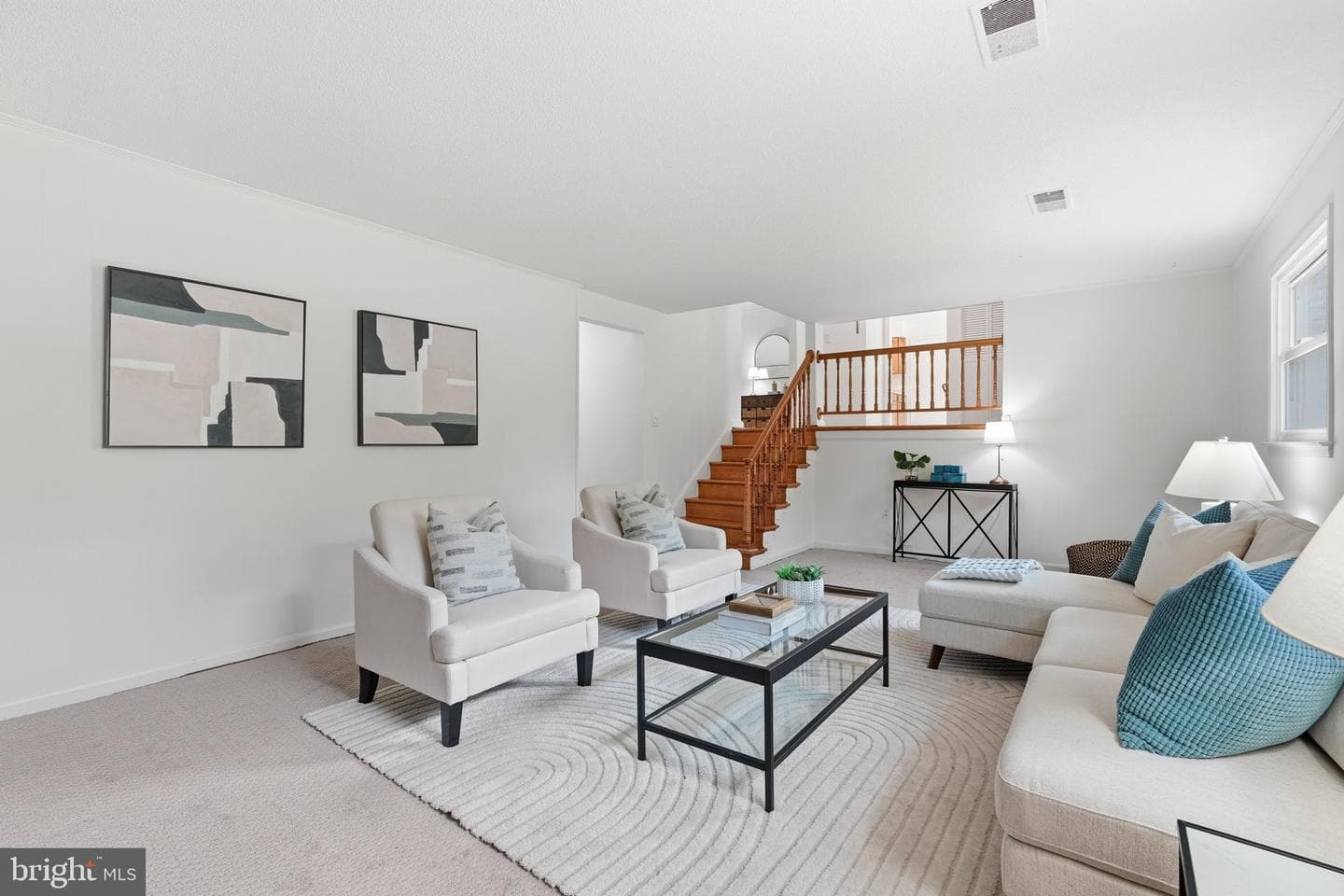 3425 Bedivere Court photo 9