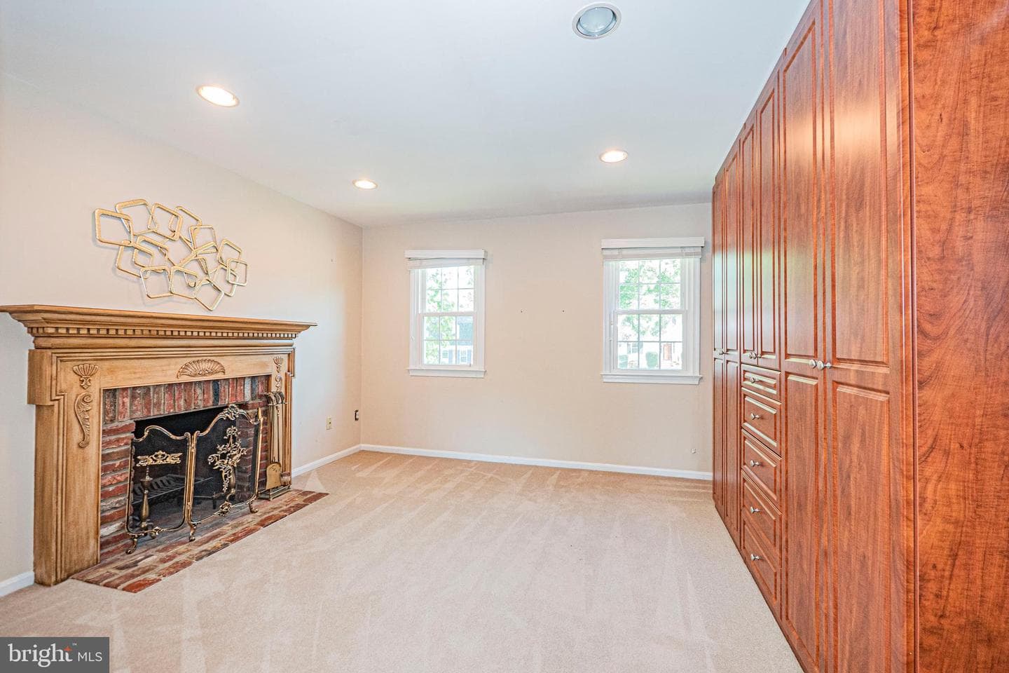 3901 Locust Lane photo 37