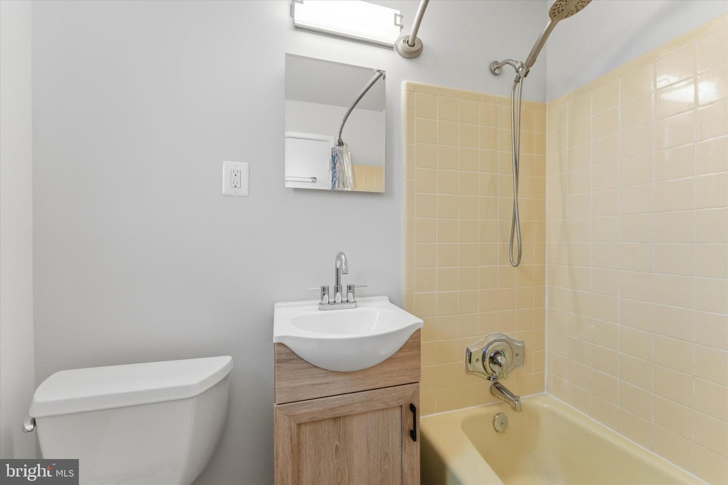 14707 Braddock Road photo 32