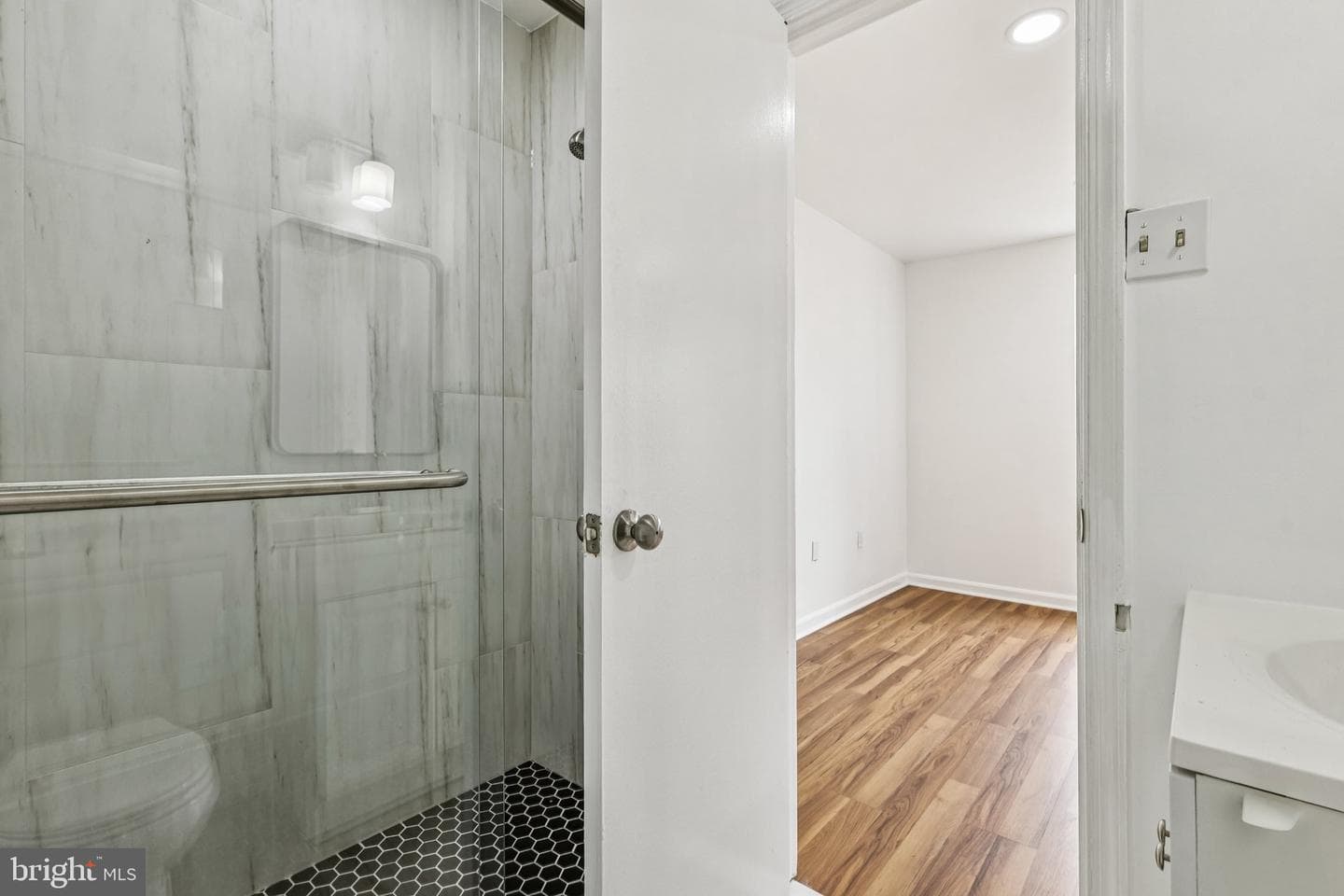 6312 Teakwood Court photo 3