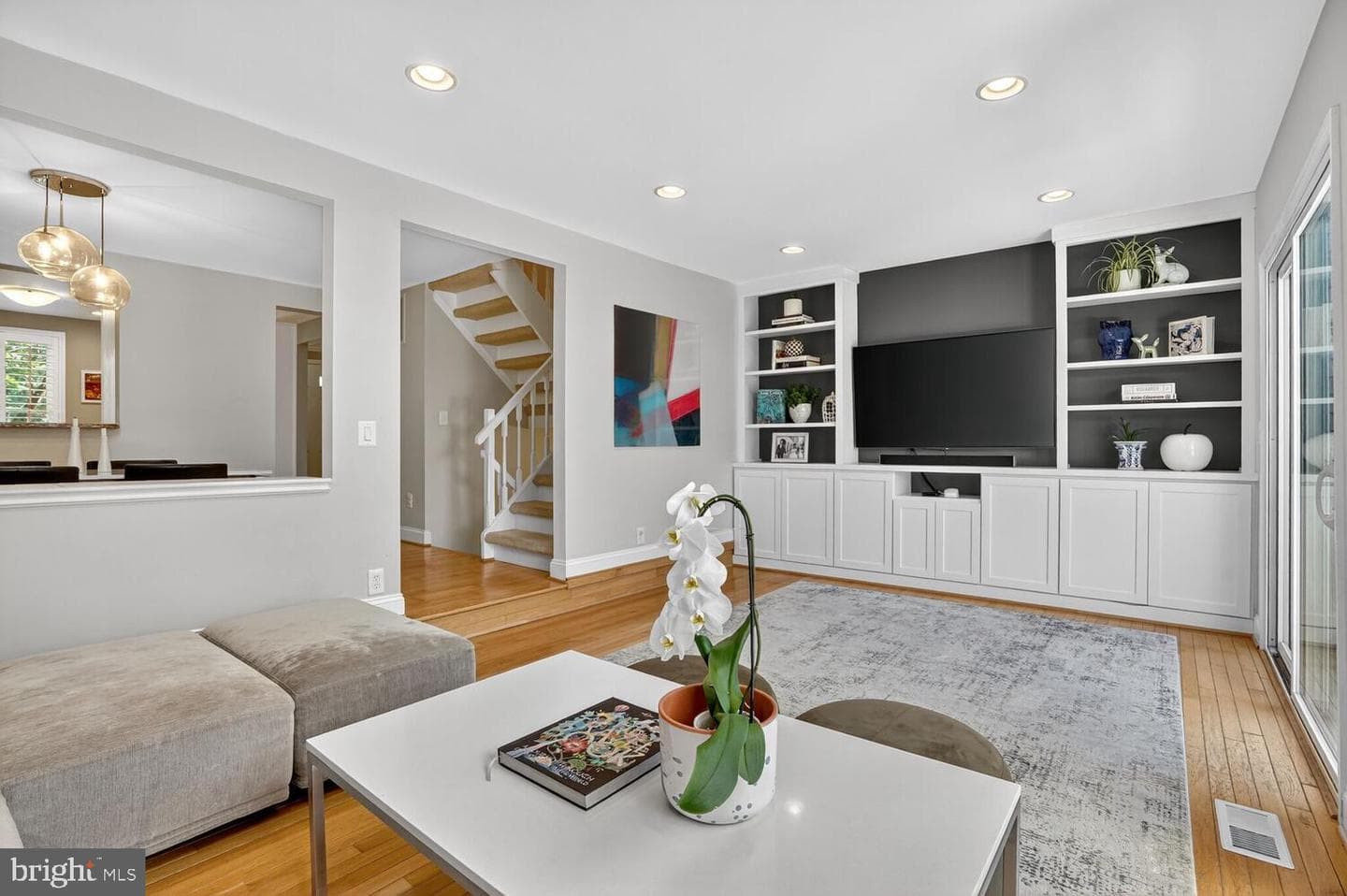 2922 Bridgehampton Court photo 10