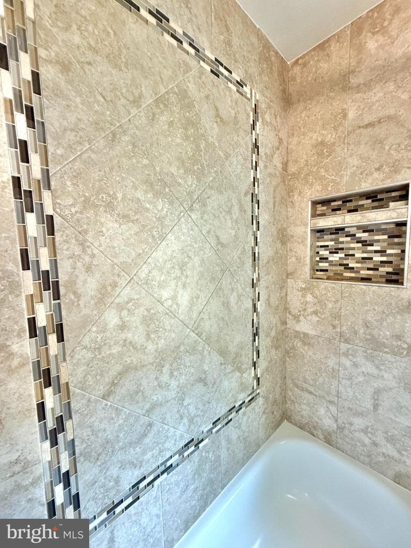 6160 Lucas Pond Court photo 60