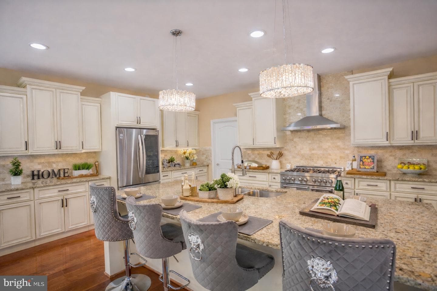 7313 Byrneley Ln photo 12