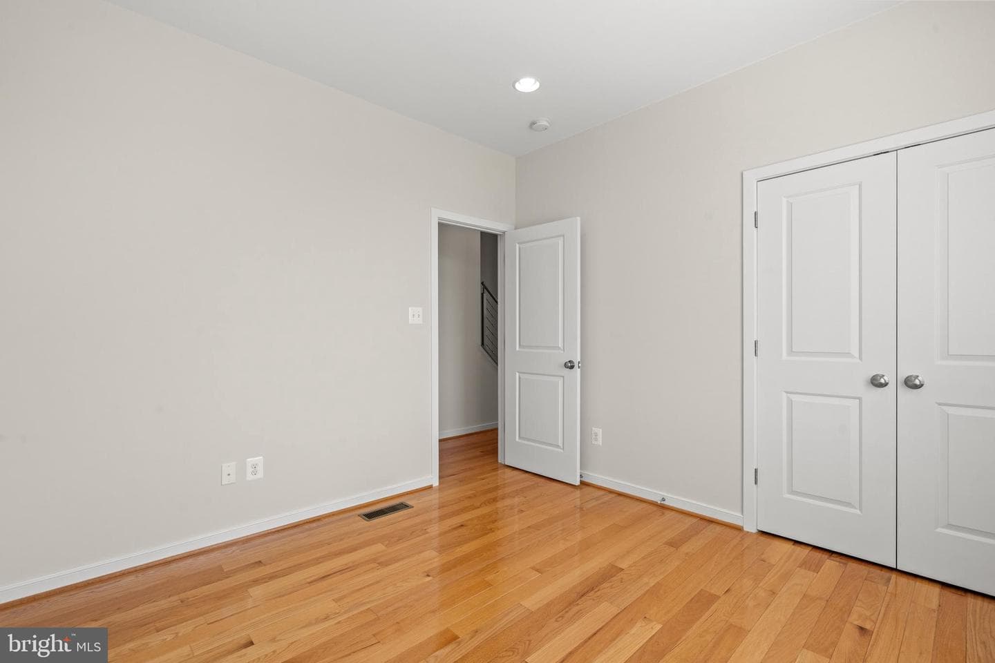 3012 District Avenue photo 29