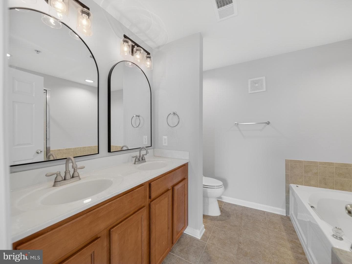 6055 B Wicker Ln # 127 photo 21