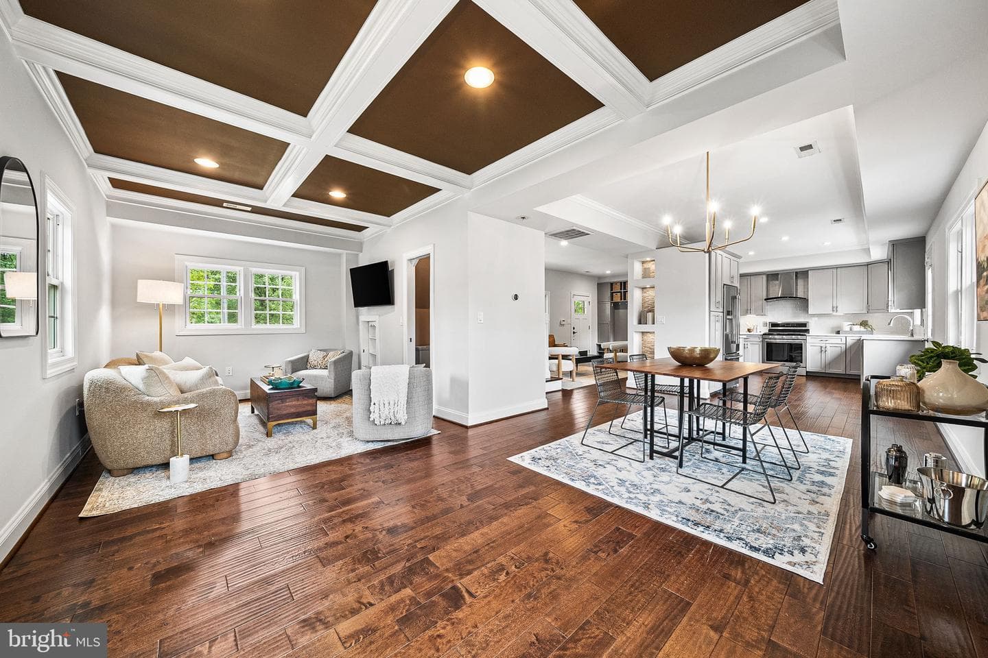 2010 Clark Place photo 2