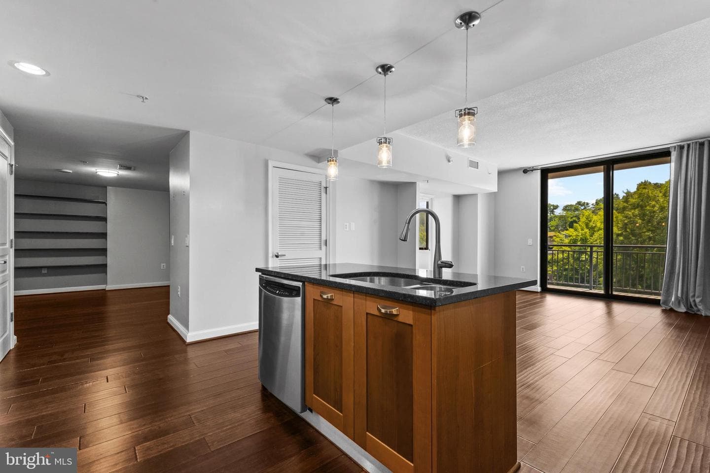 2451 Midtown Avenue #616 photo 31