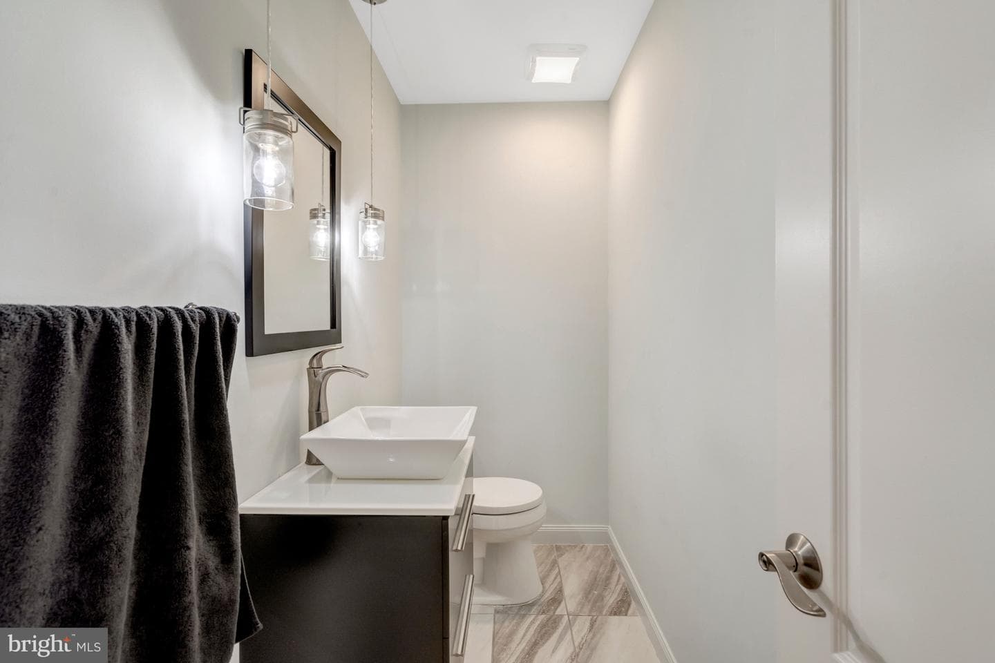 13042 Maple View Lane photo 28