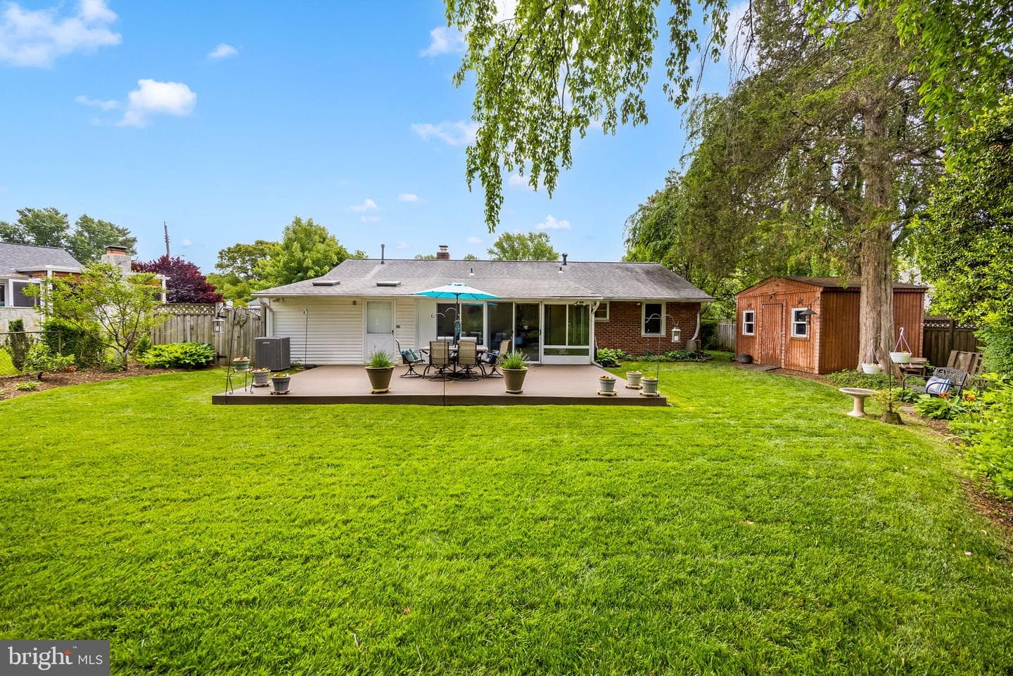 7714 Weber Street photo 38