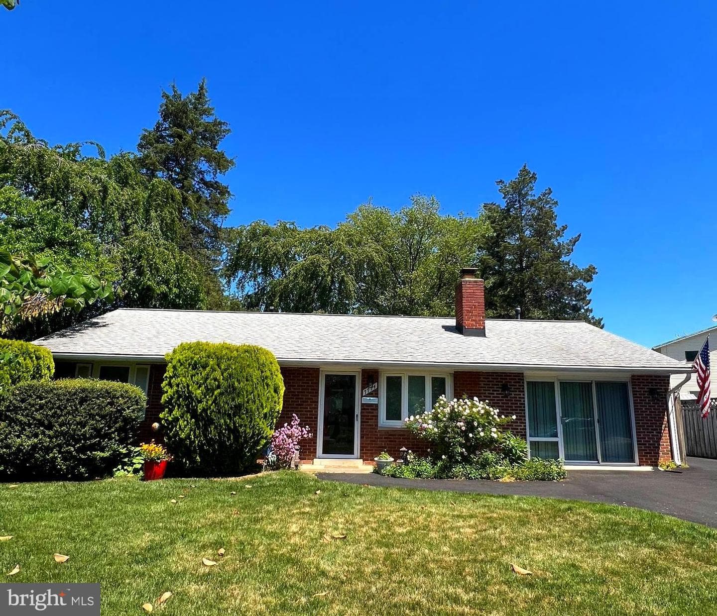 7714 Weber Street photo 48