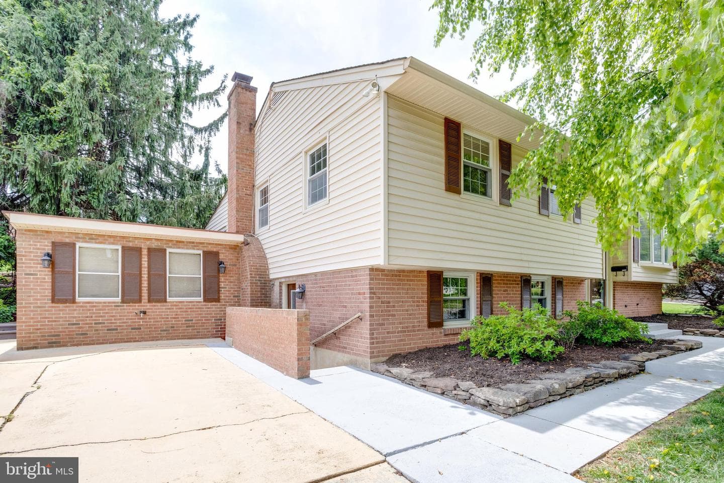 5300 Queensberry Avenue photo 43