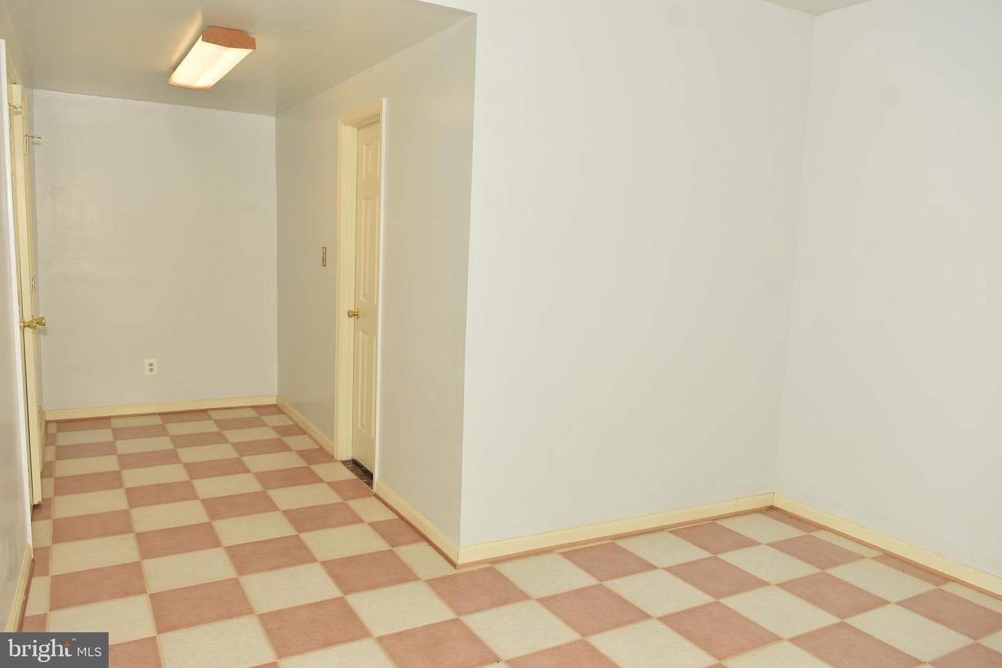 12511 Rochester Drive photo 100
