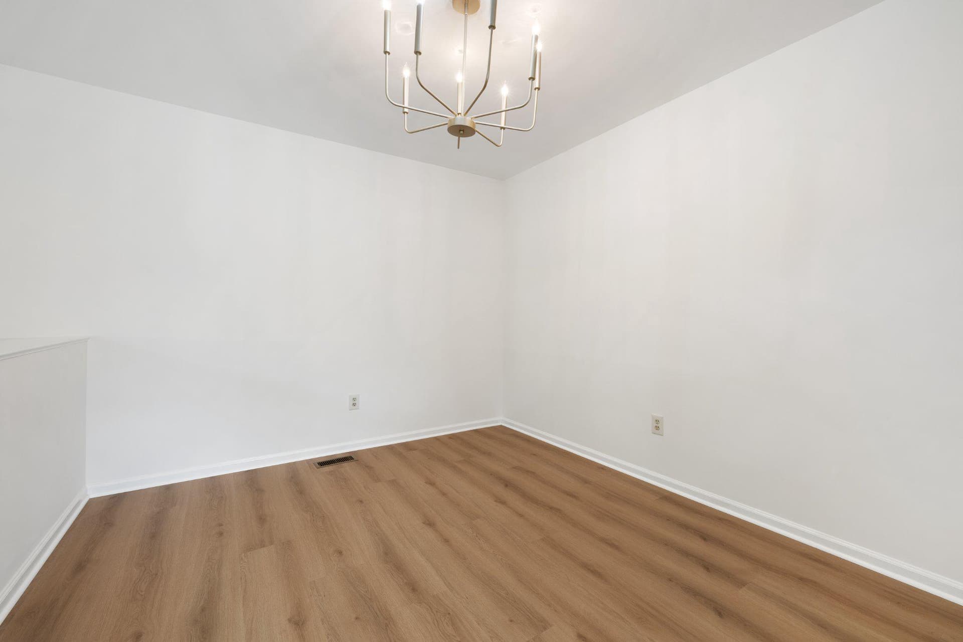 14516 Oak Cluster Drive photo 15