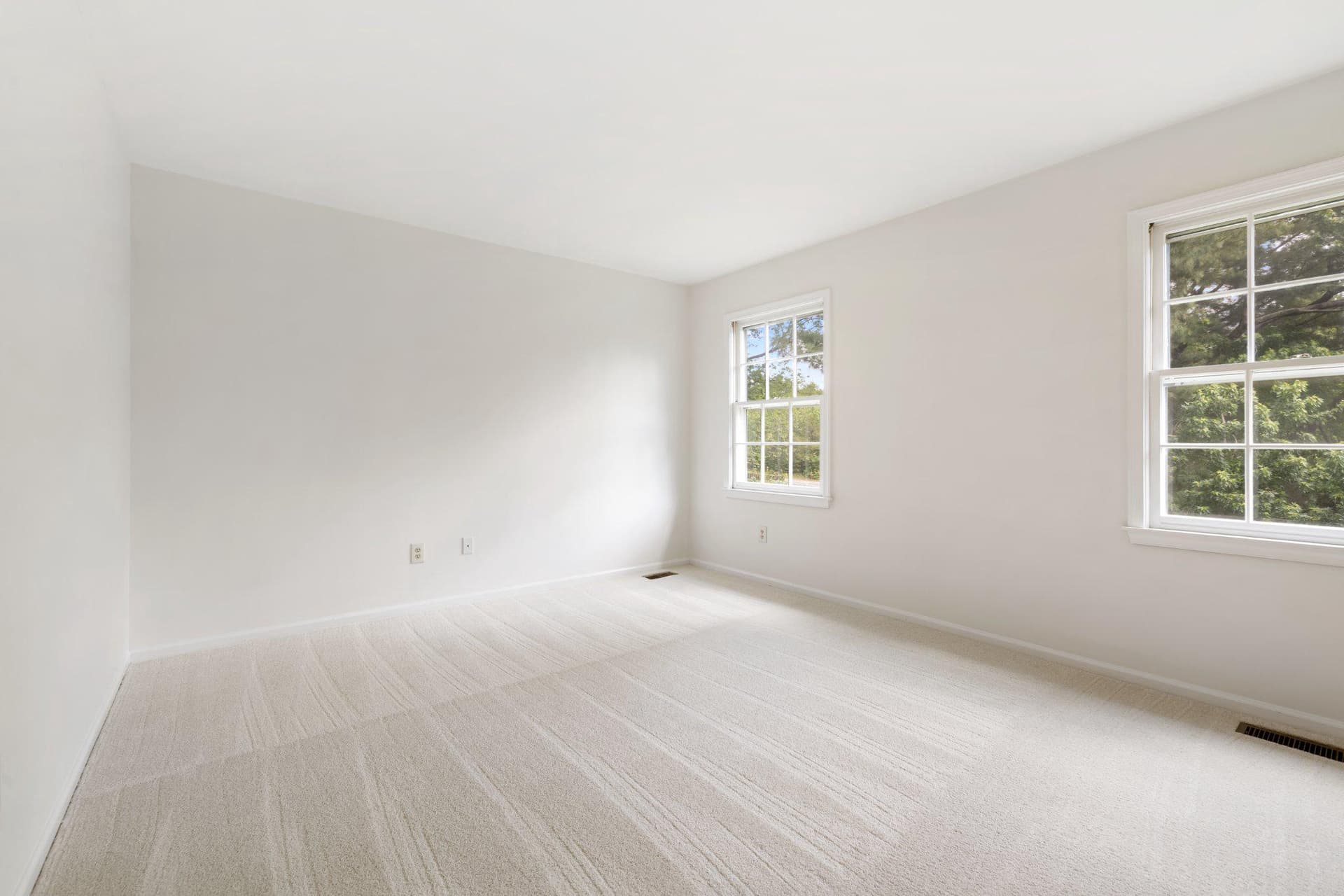 14516 Oak Cluster Drive photo 17