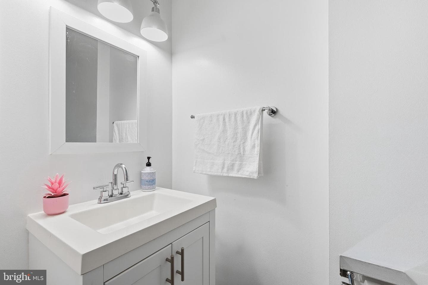6016 Independence Way photo 19