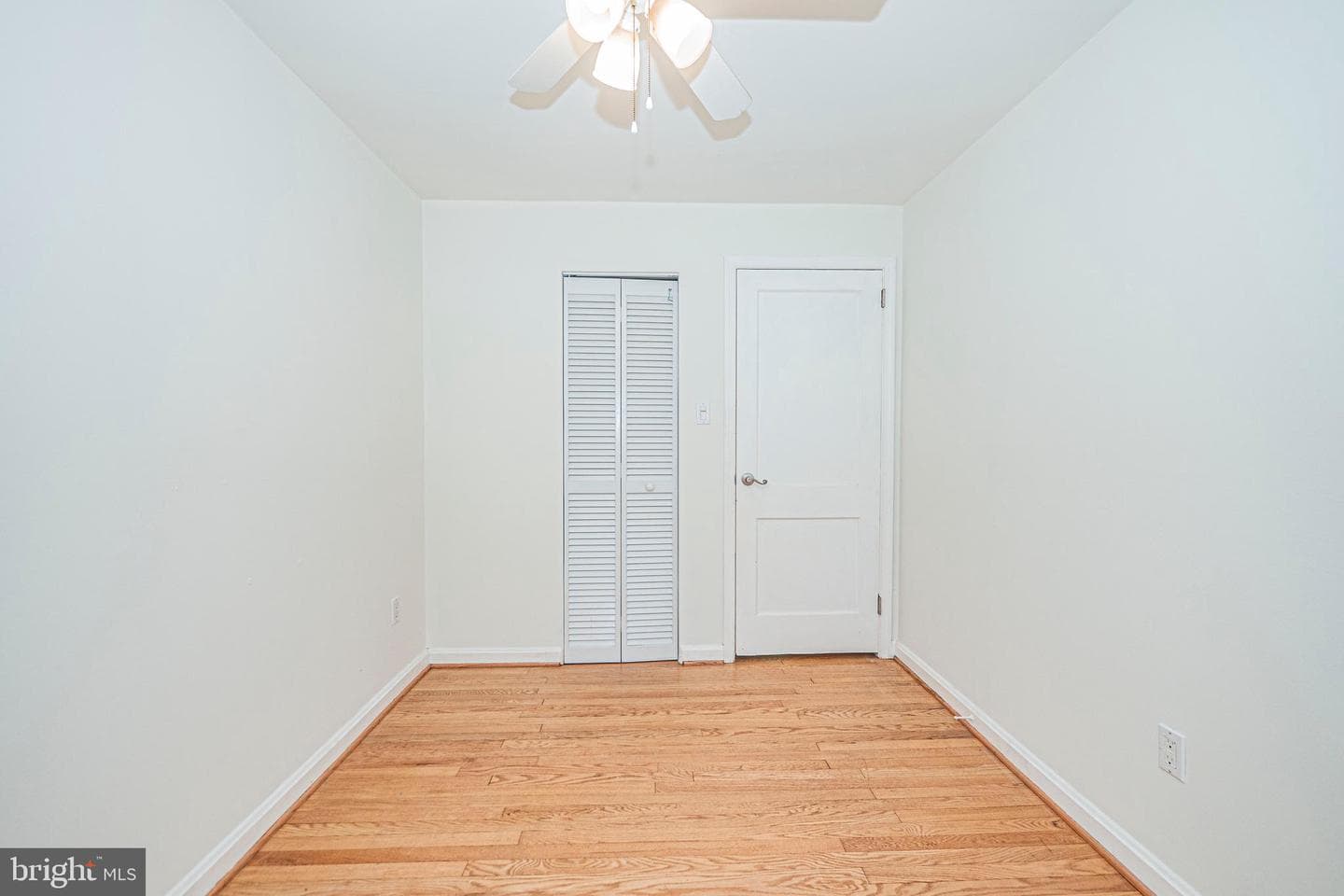 6466 Oakwood Drive photo 17