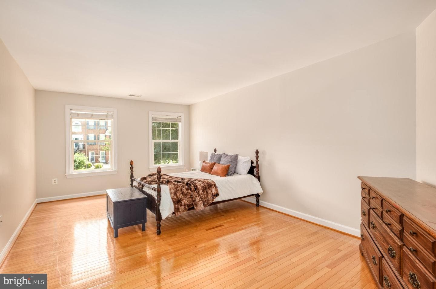 7811 Thornfield Court photo 45