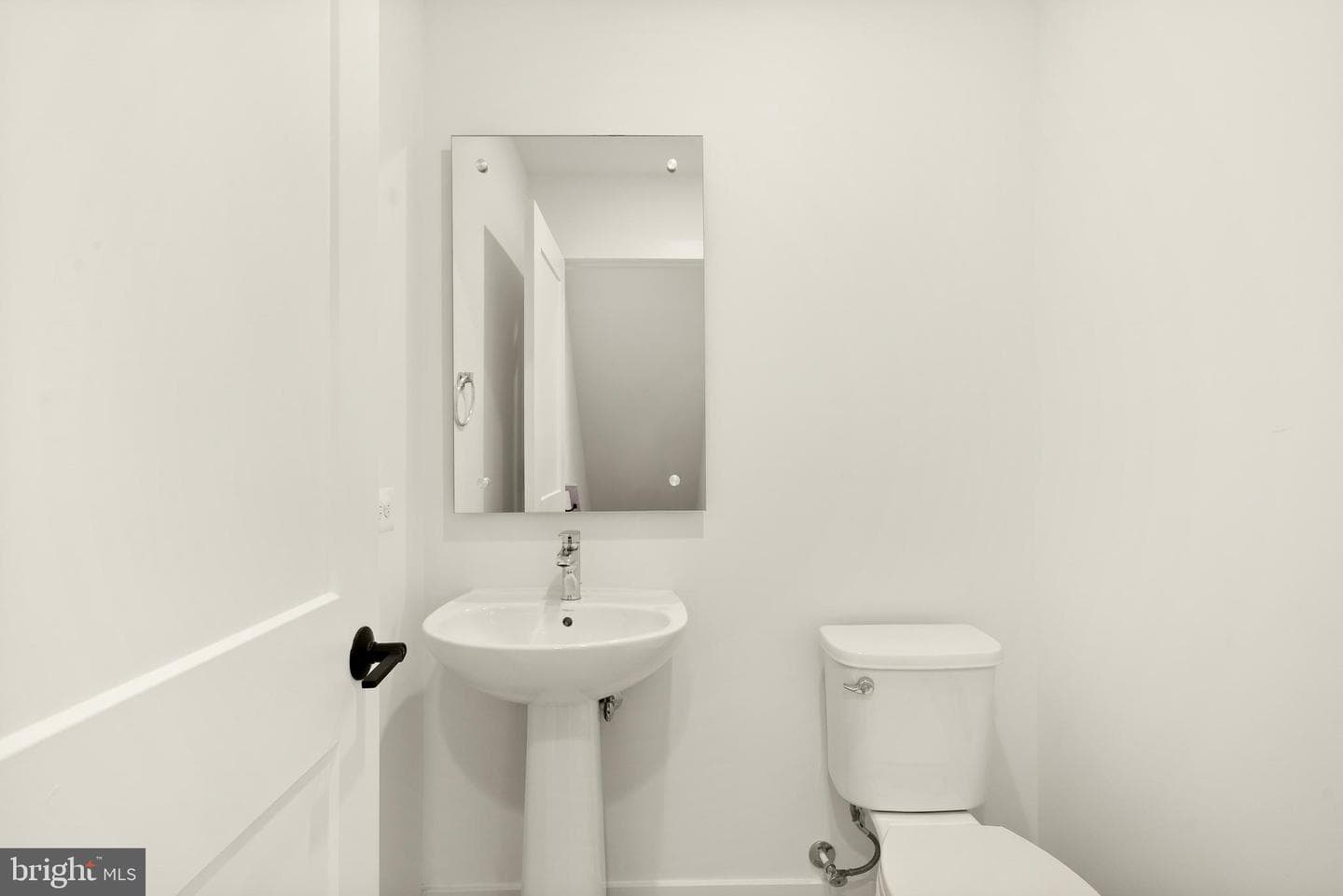 3100 Camber Place photo 25