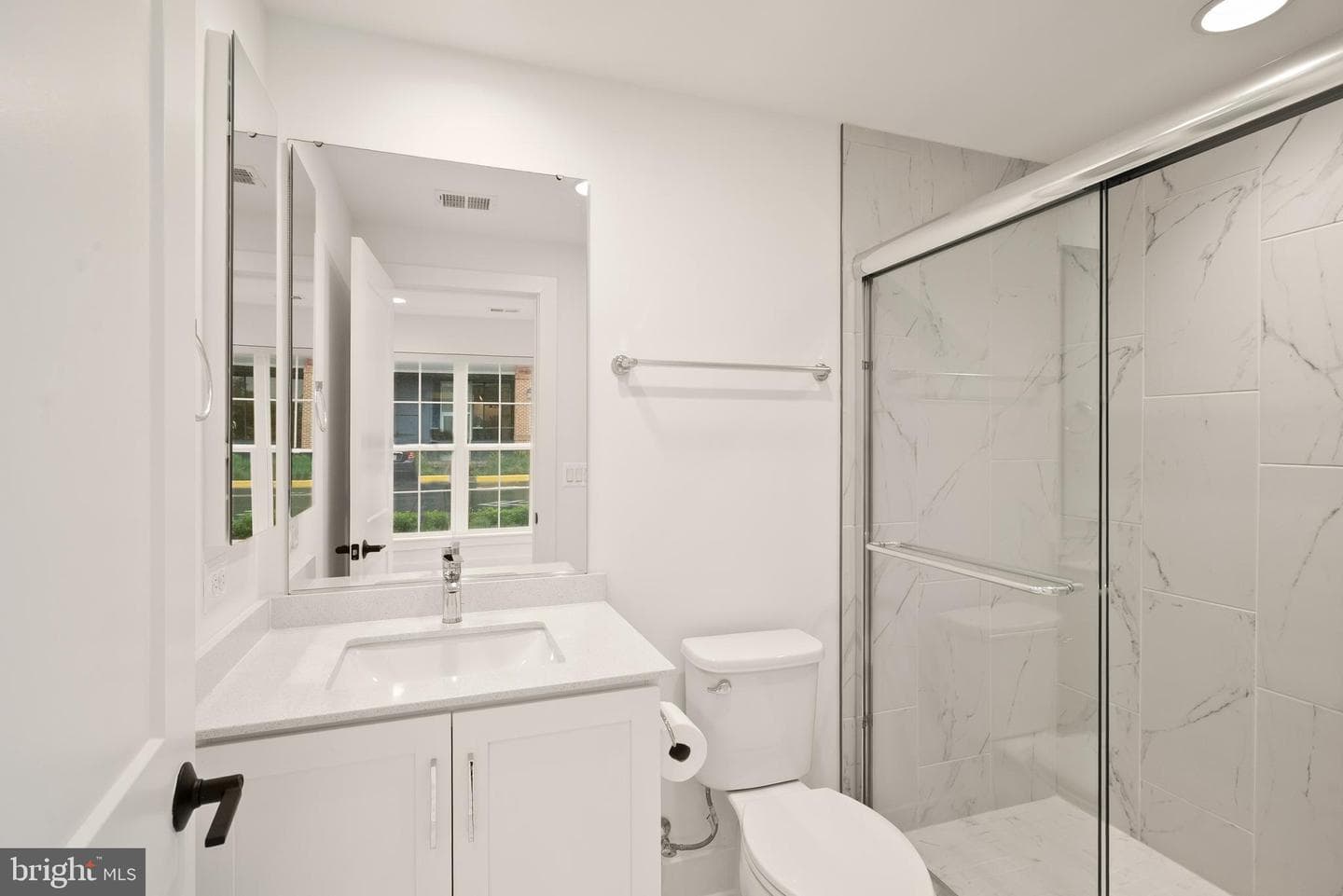 3100 Camber Place photo 9