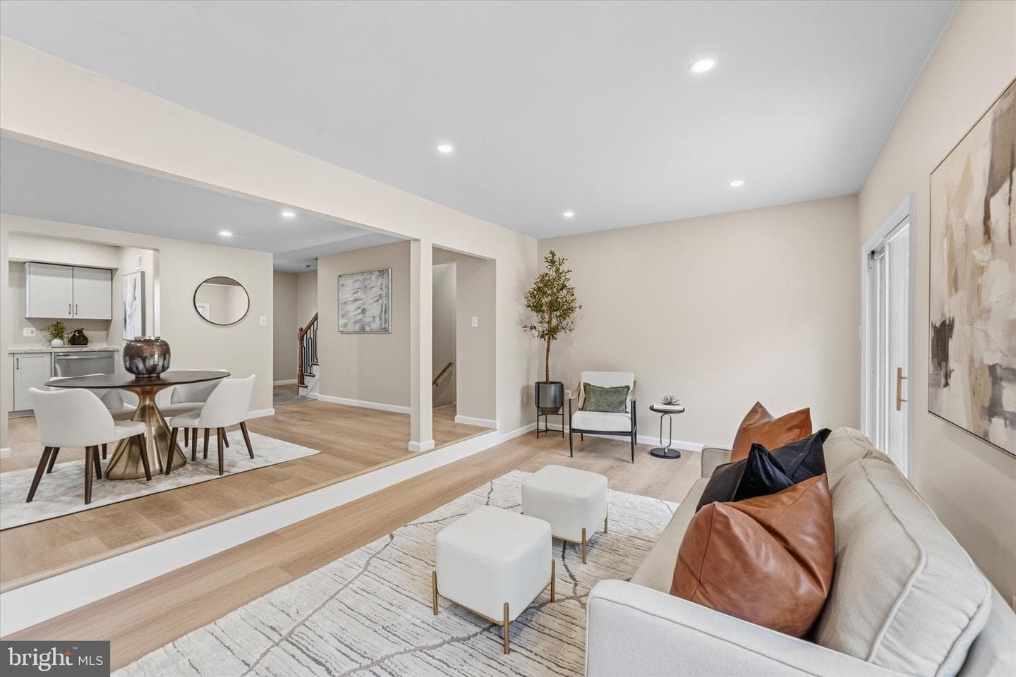 4520 Garbo Court photo 5