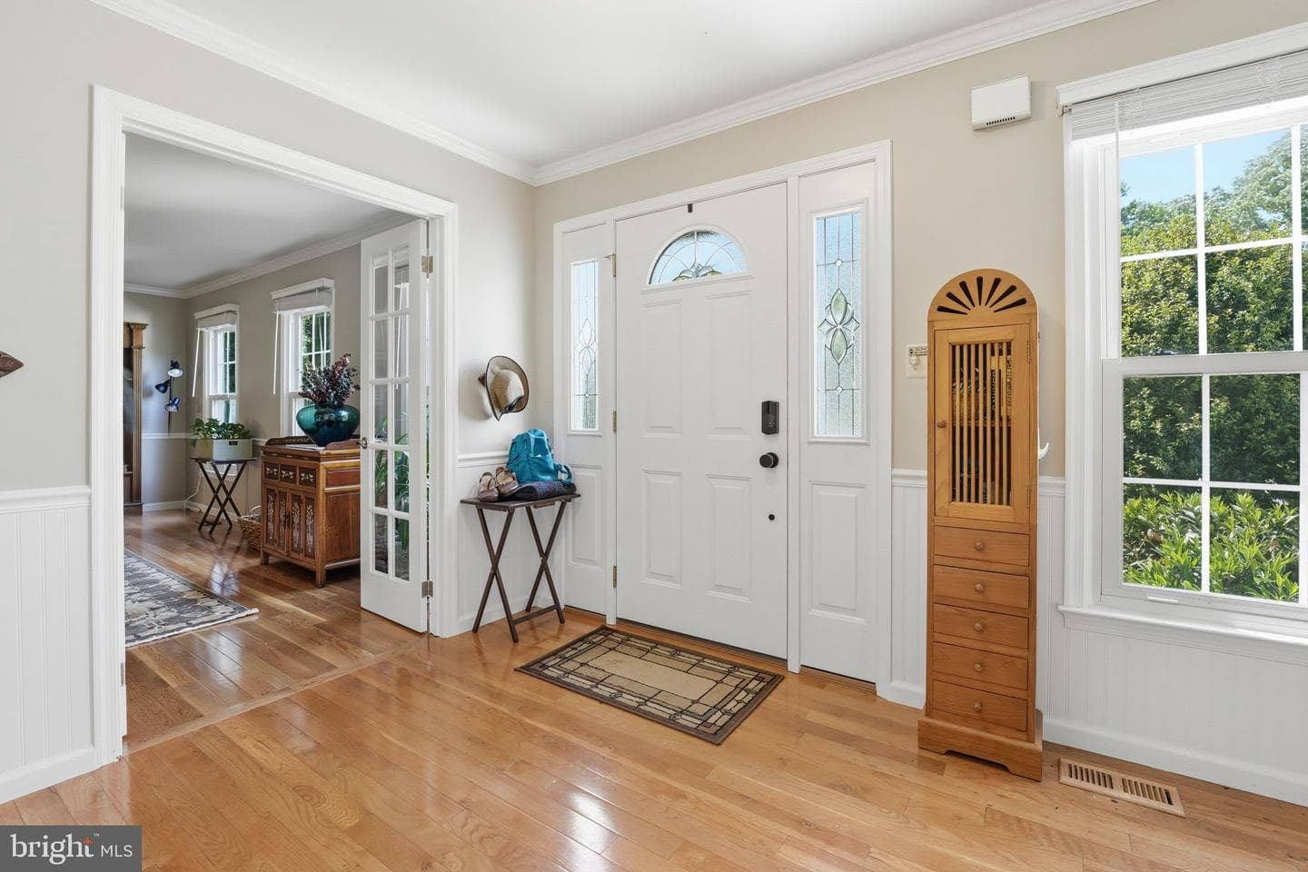 5947 Burnside Landing Drive photo 4