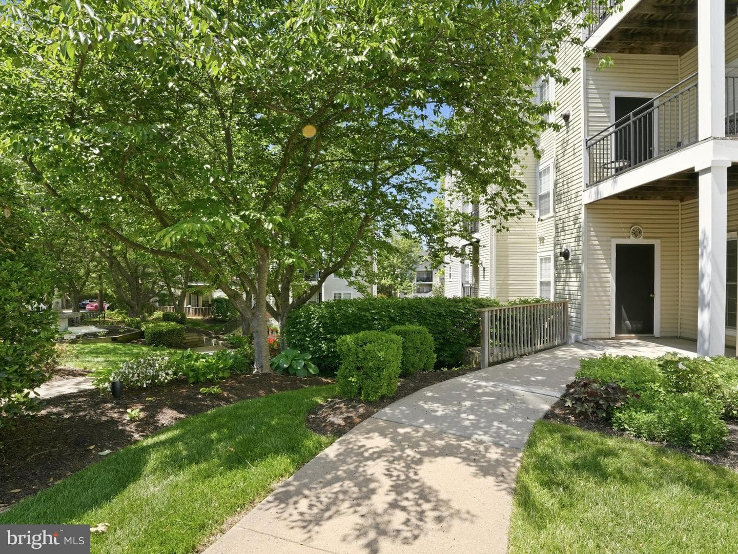 4135 Fountainside Lane #101 photo 20