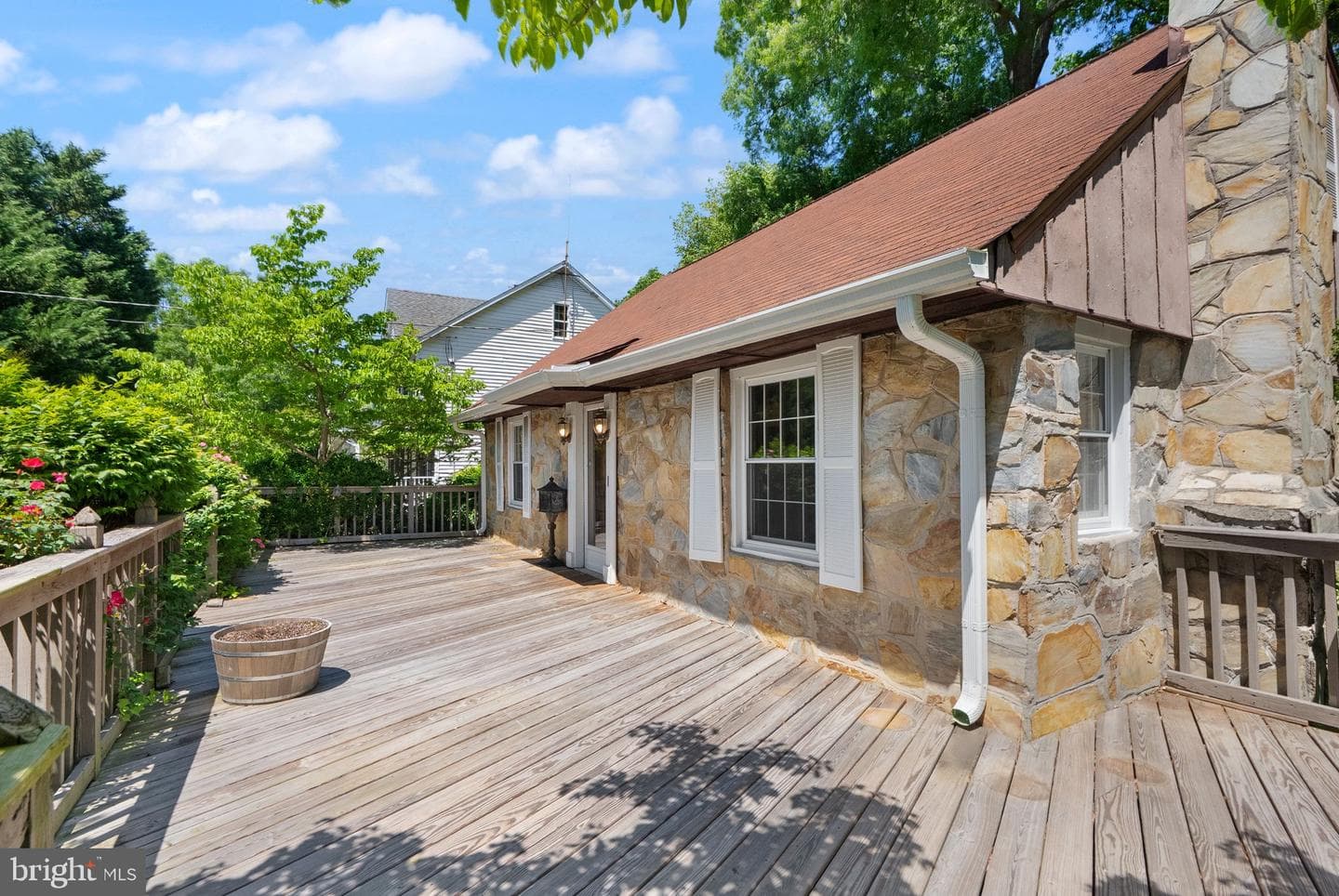 2602 Stone Hedge Drive photo 5