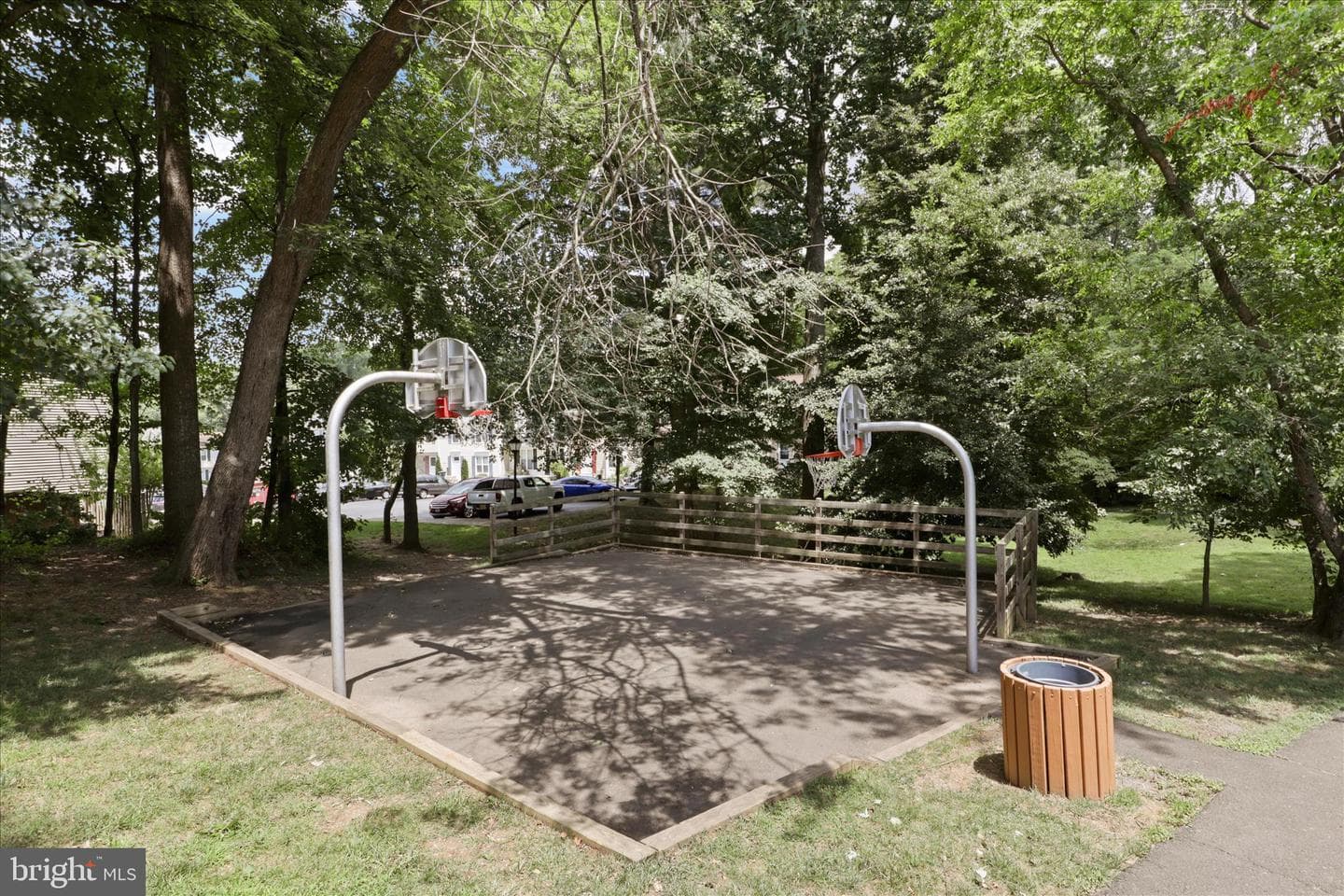 5967 New England Woods Drive photo 38