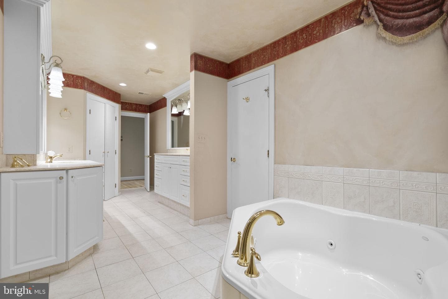 10701 Sycamore Springs Lane photo 30