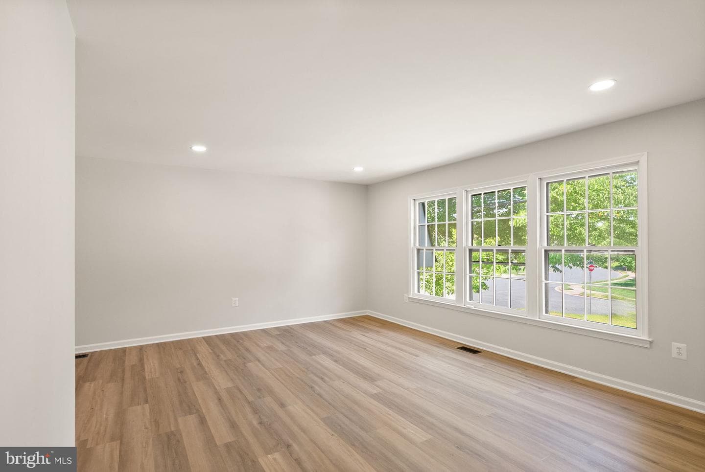 8803 Hayload Court photo 7
